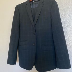 Marc New York (Andrew Marc ) juniors suit 16